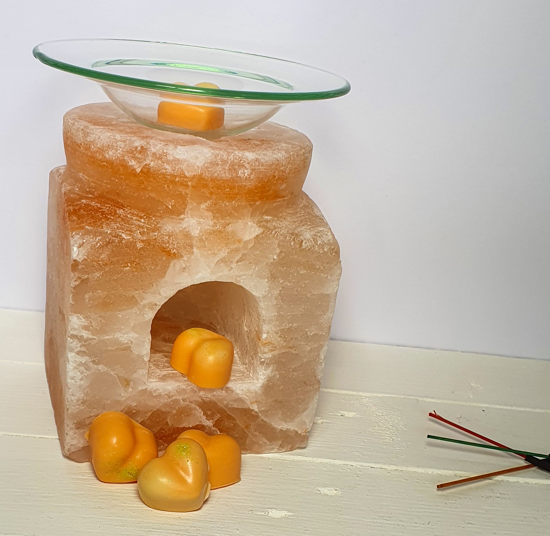 Tropical Twist Melts